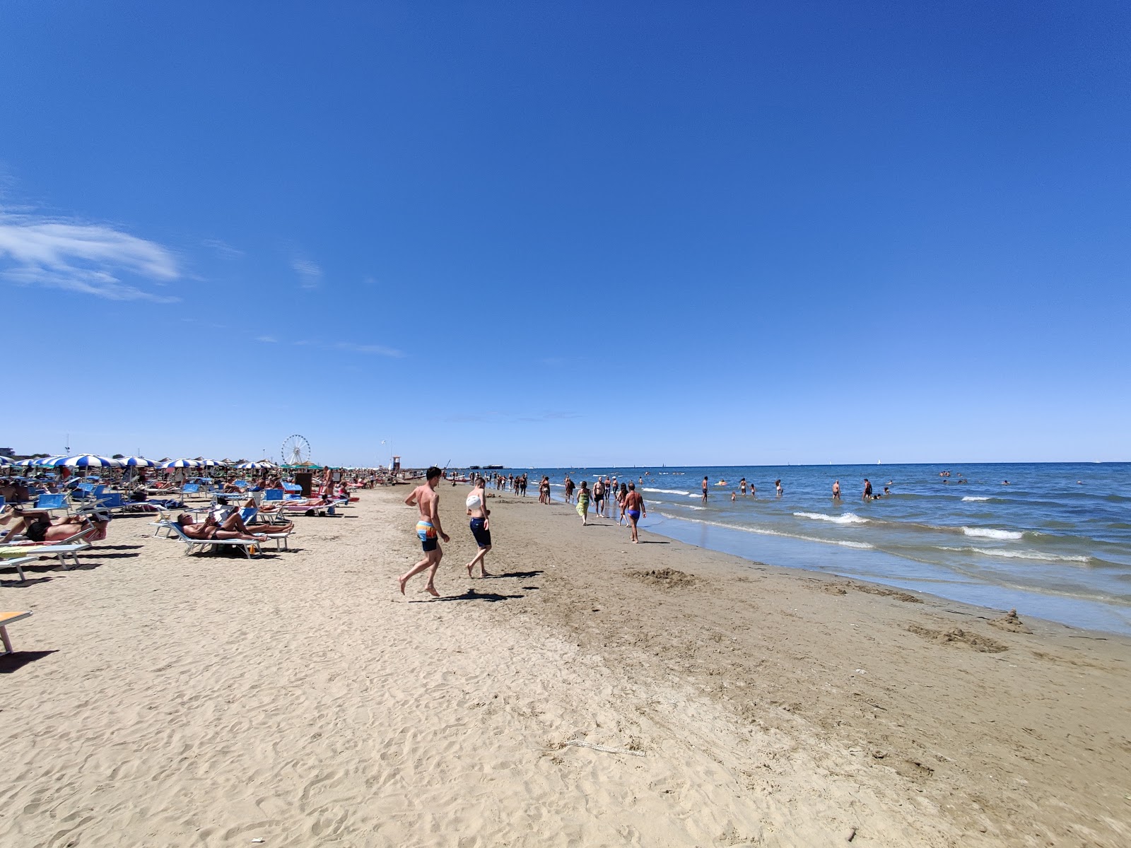 Foto de Spiaggia Rimini - lugar popular entre os apreciadores de relaxamento