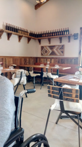 Winery «Great Frogs Winery», reviews and photos, 3218 Harness Creek Rd, Annapolis, MD 21403, USA