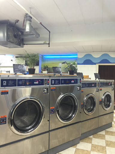 Dry Cleaner «Viking Village Cleaners», reviews and photos, 3627 E Lake St, Minneapolis, MN 55406, USA