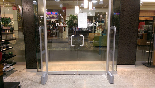 Clothing Store «rue21 - Closing in June», reviews and photos, 1402 SE Everett Mall Way #365, Everett, WA 98208, USA