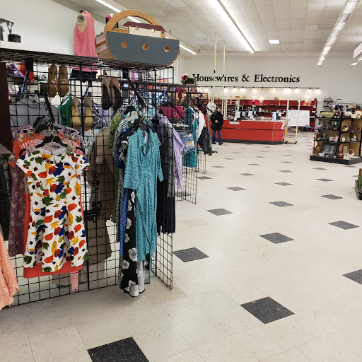 Thrift Store «The Salvation Army Family Store & Donation Center», reviews and photos