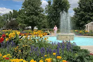 Eisenhower Park Rose Garden image