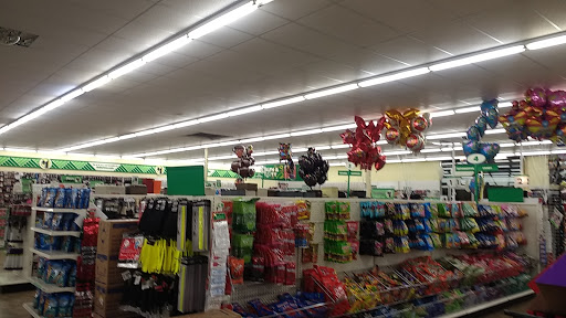 Dollar Store «Dollar Tree», reviews and photos, 8111 Steilacoom Blvd SW, Lakewood, WA 98498, USA