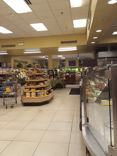 Supermarket «Treasure Island Foods», reviews and photos, 1526 E 55th St, Chicago, IL 60615, USA