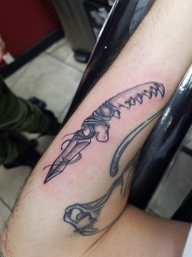 Tattoo Shop «Grove Ink Tattoos», reviews and photos, 3062 Grand Ave, Coconut Grove, FL 33133, USA