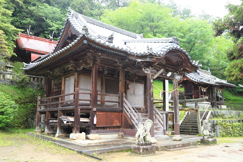 甲弩神社