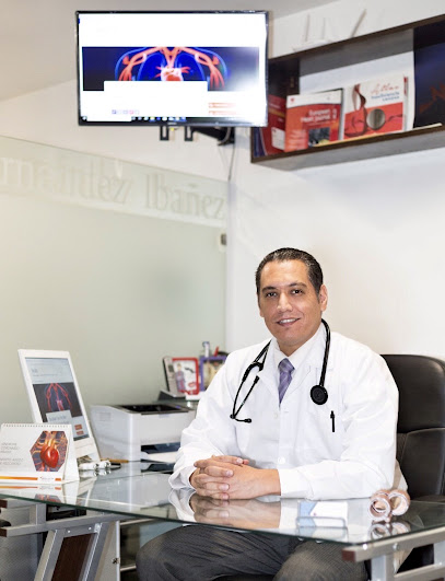 Dr. Pablo Hernández Ibáñez, Cardiólogo