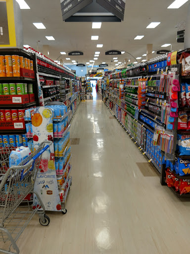 Grocery Store «Kroger», reviews and photos, 17447 Haggerty Rd, Northville, MI 48168, USA