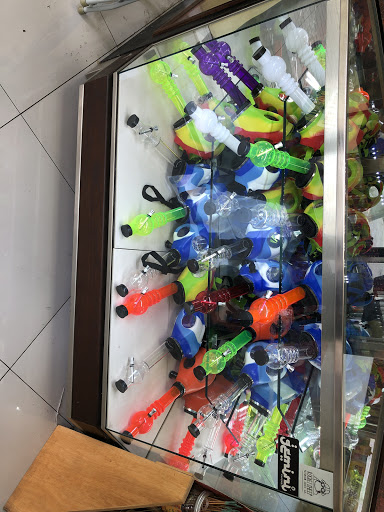 Tobacco Shop «Panama Joe Smoke Shop», reviews and photos, 6550 International Dr #103, Orlando, FL 32819, USA