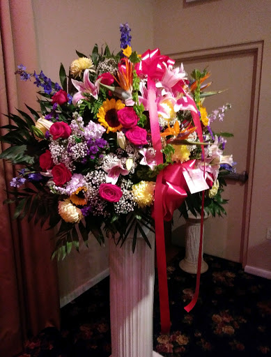 Florist «13th Avenue Florist», reviews and photos, 7806 13th Ave, Brooklyn, NY 11228, USA