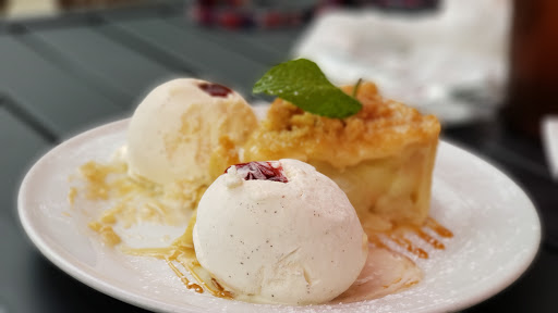 Seafood Restaurant «Sanibel Fish House», reviews and photos, 1523 Periwinkle Way, Sanibel, FL 33957, USA