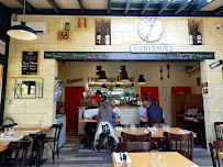 Atmosphère du Restaurant français O petit bistrot Cadaujac - n°3