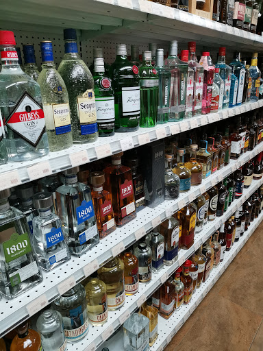 Liquor Store «Bayside Liquor Store», reviews and photos, 184 NE 3rd Ave, Miami, FL 33132, USA