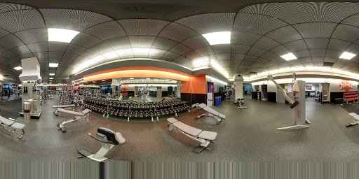 Health Club «Crunch - Hills Plaza», reviews and photos, 345 Spear St, San Francisco, CA 94105, USA