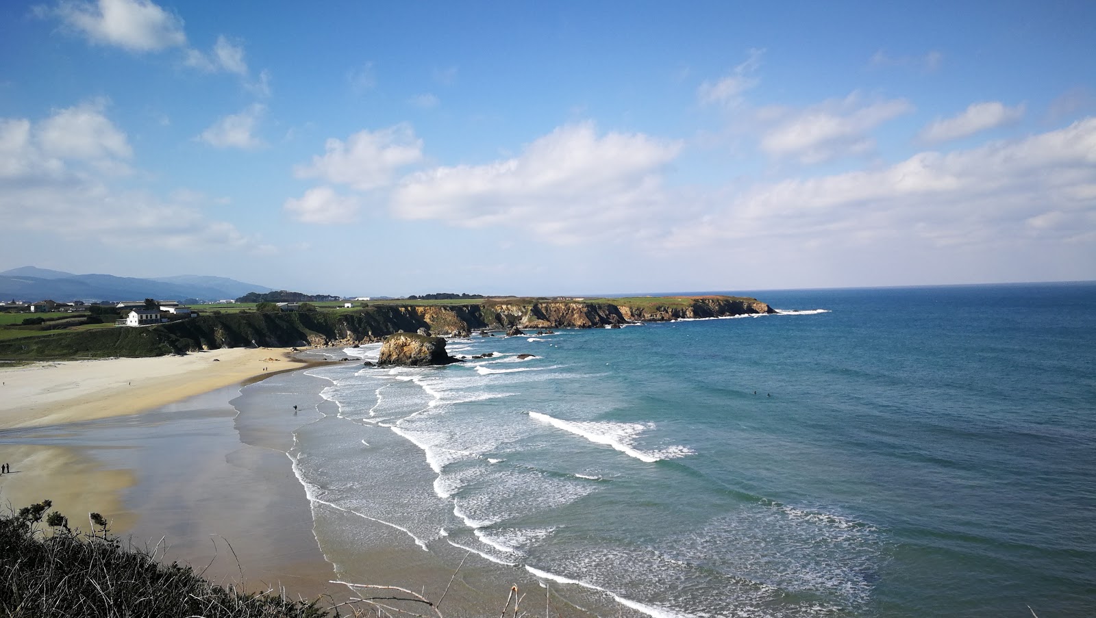 Photo de Plage de Penarronda zone des équipements