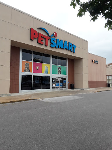 Pet Supply Store «PetSmart», reviews and photos, 1241 Point Mallard Pkwy, Decatur, AL 35601, USA