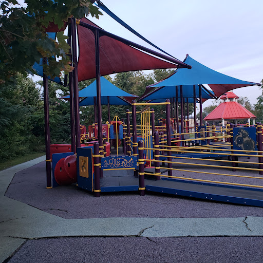 Park «Pine Acres Park», reviews and photos, 196 Pine Acres Blvd, Deer Park, NY 11729, USA