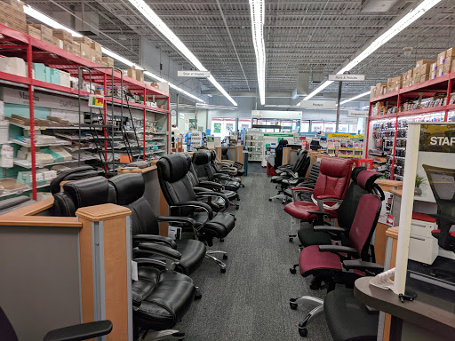 Office Supply Store «Staples», reviews and photos, 1104 W Broad St, Falls Church, VA 22046, USA