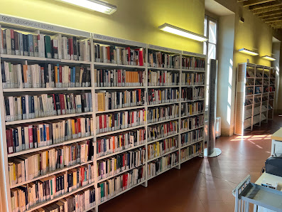 Biblioteca Comunale di Rovato Corso Bonomelli Silvio, 37, 25038 Rovato BS, Italia
