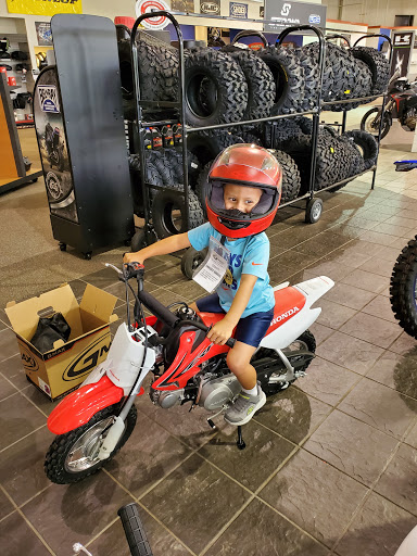 Motorcycle Dealer «Freedom Powersports Canton», reviews and photos, 645 Riverstone Pkwy, Canton, GA 30114, USA