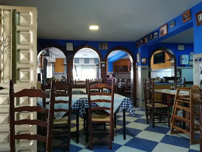 Casa Miguel Ángel y Micaela Restaurante comida pa - C. Catamarán, 16, 21409 Isla del Moral, Huelva, Spain