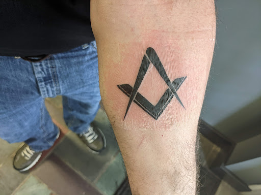 Tattoo Shop «White Lotus Tattoo & Fine Art», reviews and photos, 59 Main St, Toms River, NJ 08753, USA