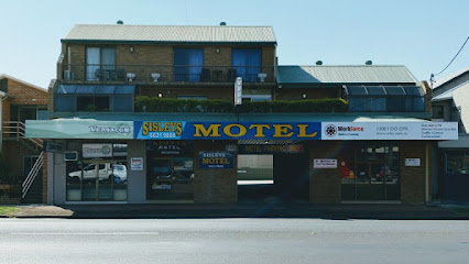 Sisley’s Motel