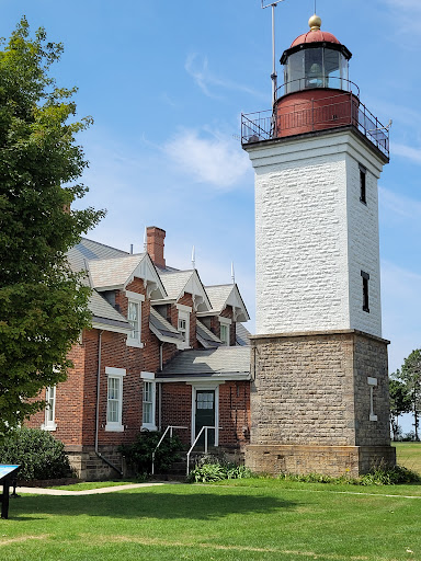 Historical Landmark «Dunkirk Lighthouse», reviews and photos, 1 Point Dr N, Dunkirk, NY 14048, USA