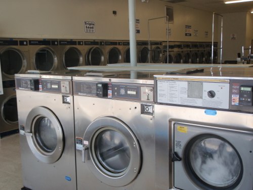 Battlefield Blvd. Laundry Land Laundromat