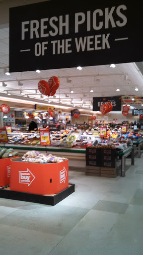 Grocery Store «Stop & Shop», reviews and photos, 460 Blue Hill Avenue, Boston, MA 02121, USA
