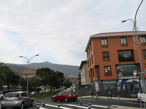 Clínica Mirabell en La Orotava, Santa Cruz de Tenerife