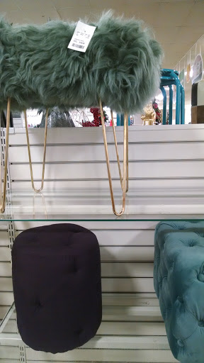 Department Store «HomeGoods», reviews and photos, 205 E Rte 59, Nanuet, NY 10954, USA