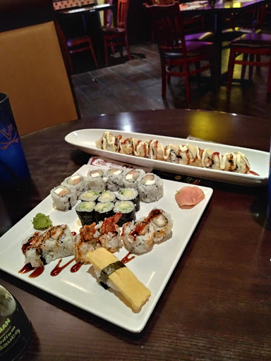 Shopping Mall «Seminole Square Shopping Center», reviews and photos, 200 Zan Rd, Charlottesville, VA 22901, USA