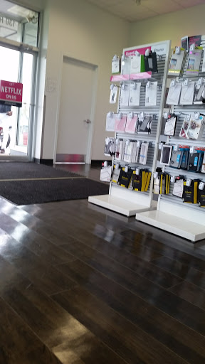 Cell Phone Store «T-Mobile», reviews and photos, 130 U.S. 22, Springfield Township, NJ 07081, USA