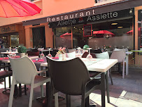 Atmosphère du Restaurant français Aliette et Son Assiette à Sanary-sur-Mer - n°1
