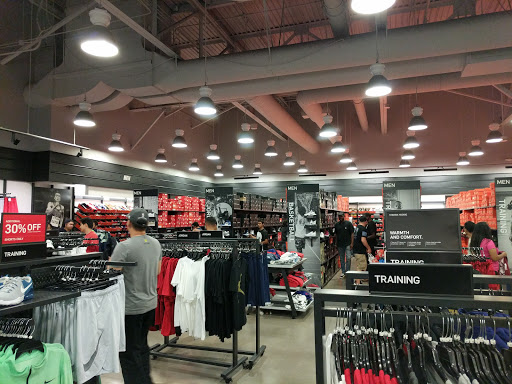 Sporting Goods Store «Nike Factory Store», reviews and photos, 447 Great Mall Dr #484, Milpitas, CA 95035, USA