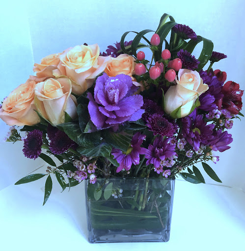 Florist «East Meets West Flowers», reviews and photos, 17 Brookfield Pl, Pleasantville, NY 10570, USA