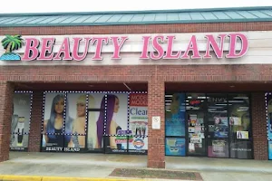 Beauty Island image