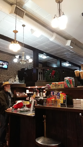 Book Store «Cold Water Books», reviews and photos, 101 W 6th St, Tuscumbia, AL 35674, USA