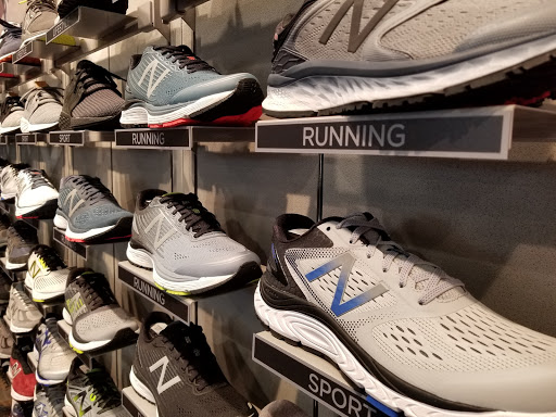 Shoe Store «New Balance», reviews and photos, 1749 S Randall Rd, Geneva, IL 60134, USA