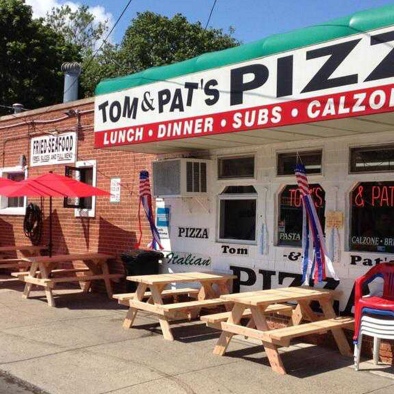 Tom & Pat's Pizza