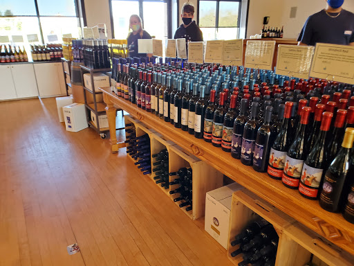 Vineyard «Duck Walk Vineyard», reviews and photos, 231 Montauk Hwy, Water Mill, NY 11976, USA