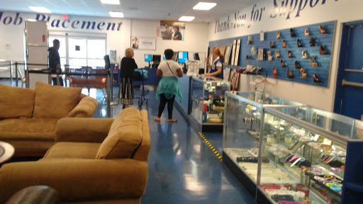 Thrift Store «Goodwill Boynton Beach Store & Donation Center», reviews and photos