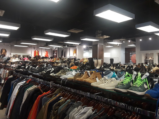 Clothing Store «Uptown Cheapskate», reviews and photos, 1038 Rockville Pike, Rockville, MD 20852, USA