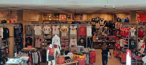 Sporting Goods Store «SCHEELS», reviews and photos, 101 Jordan Creek Pkwy #4000, West Des Moines, IA 50266, USA