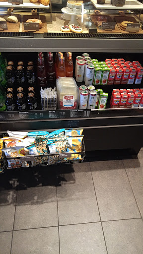 Coffee Shop «Starbucks», reviews and photos, 1674 Fort Campbell Blvd, Clarksville, TN 37042, USA