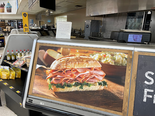 Department Store «Walmart Supercenter», reviews and photos, 5100 Okeechobee Rd, Fort Pierce, FL 34947, USA