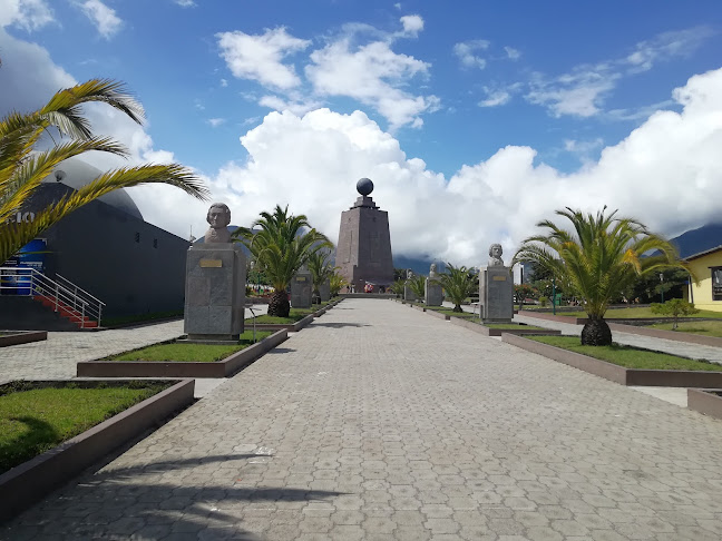 Quito mitad del mundo - Quito