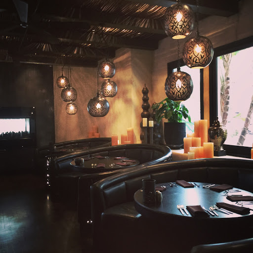 Shopping Mall «Crystal Cove Shopping Center», reviews and photos, 7845-8085 East Coast Hwy, Newport Beach, CA 92657, USA