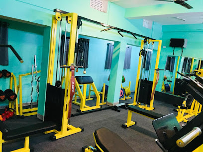Explode fitness club (gym for Fitness lover) - 3rd floor, kaviraj market, dinkar golambar, RK Ave, Patna, Bihar 800004, India